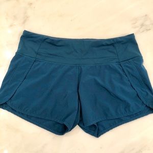 Lululemon Run Times Short Dk Green Size 6